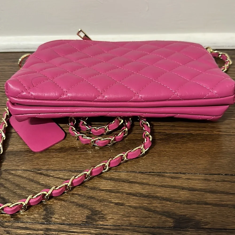 New Pink Persaman NY Genuine Leather 3 Pocket Zip Magnetic Chain Crossbody Bag